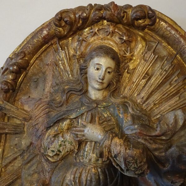 Madonna in legno policromo XVII secolo-3